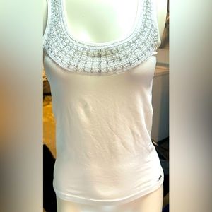 Calvin Klein Women’s Petite Small White embroidered Design Tank